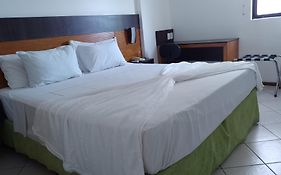 Natal Plaza Suites- Ponta Negra